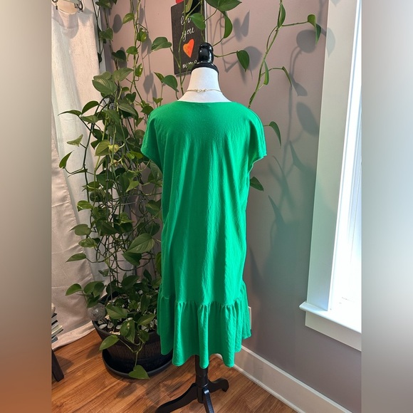 Zara Emerald Green V-Neck Dress - Picture 5 of 8